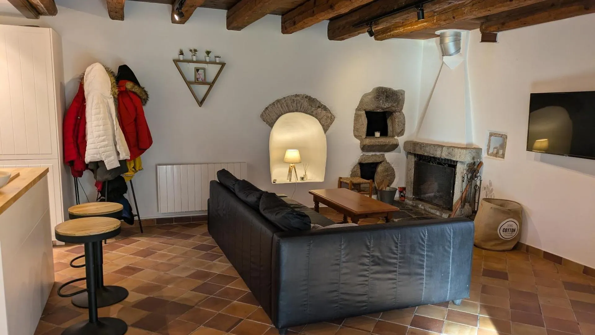Masia Can Ninot Santa Susanna Country house